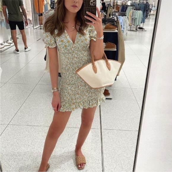 Zara Floral Daisy Print Linen Blend Smocked Mini Dress - Picture 3 of 14